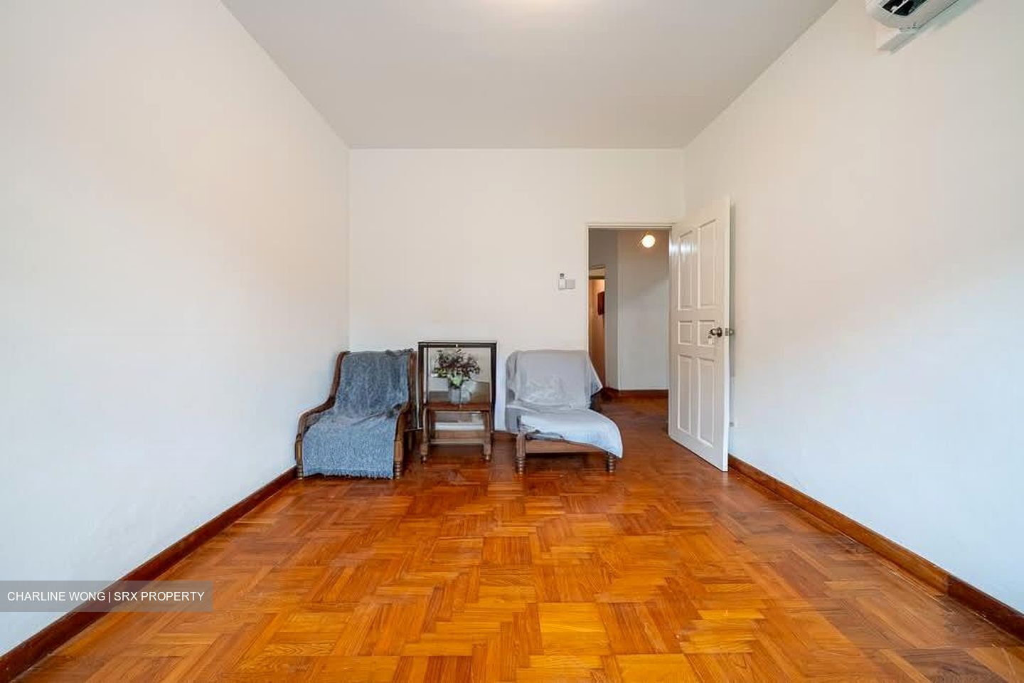 Opera Estate (D15), Terrace #547002501